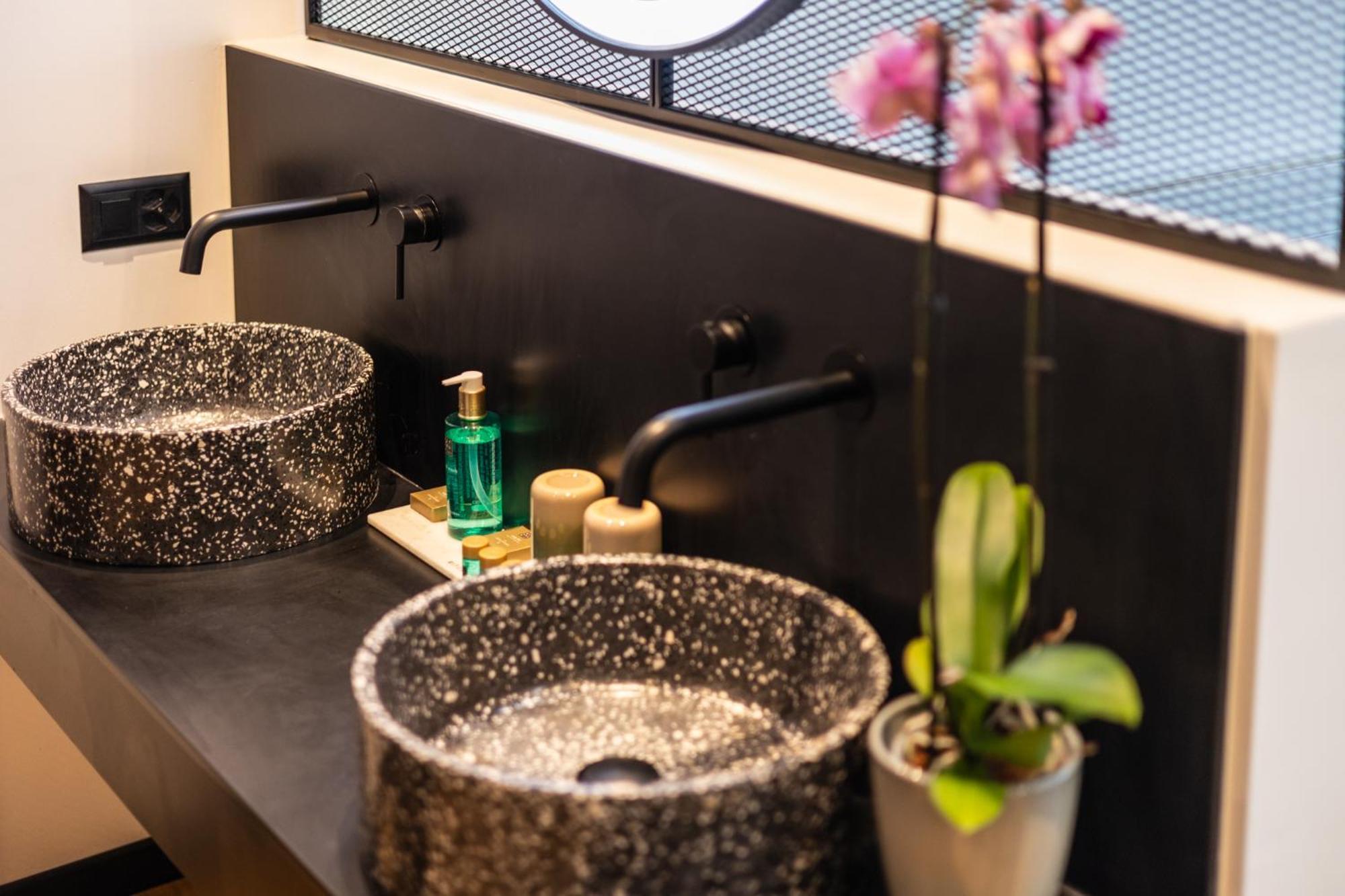 Hotel Rheingerbe シュタイン アム ライン エクステリア 写真